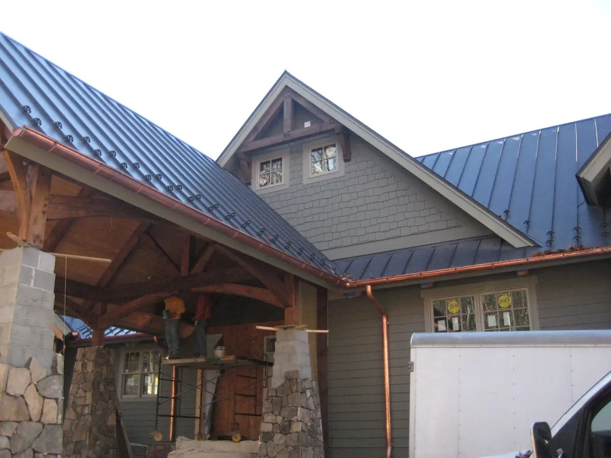 Craftsman Roofing team delivering quality roofing work in Minnehaha